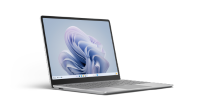 يعرض الجزء الأمامي والجانبي من Surface Laptop Go 3.