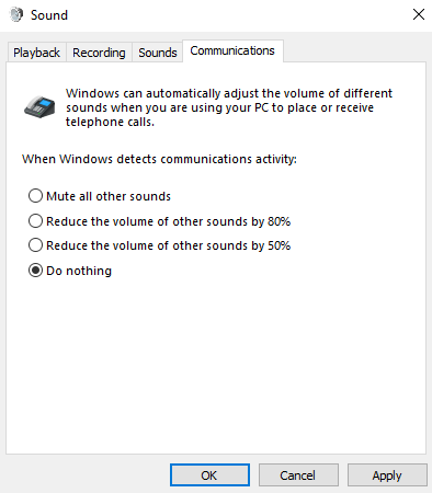 تحتوي علامة التبويب "اتصالات" الموجودة في "لوحة التحكم بالصوت" على أربع طرق يتضمنها Windows لمعالجة الأصوات عند استخدام الكمبيوتر الشخصي للاتصالات أو الاجتماعات. تم تحديد "عدم القيام بأي إجراء".