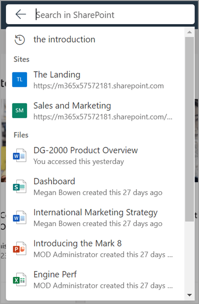 Полето за търсене на Microsoft SharePoint с разгънат падащ списък, когато фокусът е върху полето за търсене.