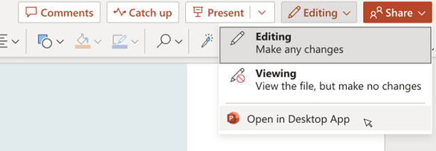 В PowerPoint за уеб опциите за редактиране включват възможността за отваряне на текущия файл в настолното приложение PowerPoint.