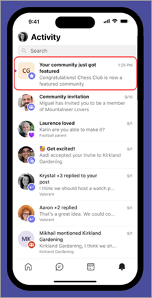 Snímek obrazovky se zprávou v aplikaci na mobilním zařízení s oznámením vlastníka komunity prostřednictvím informačního kanálu o aktivitách v Microsoft Teams (zdarma), že jeho komunita je teď vybranou komunitou