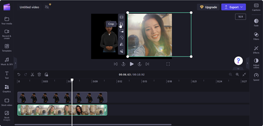 Snímek obrazovky se stránkou editoru Clipchamp s tlačítkem oříznutí na plovoucím panelu nástrojů pro úpravu videa na rozdělenou obrazovku