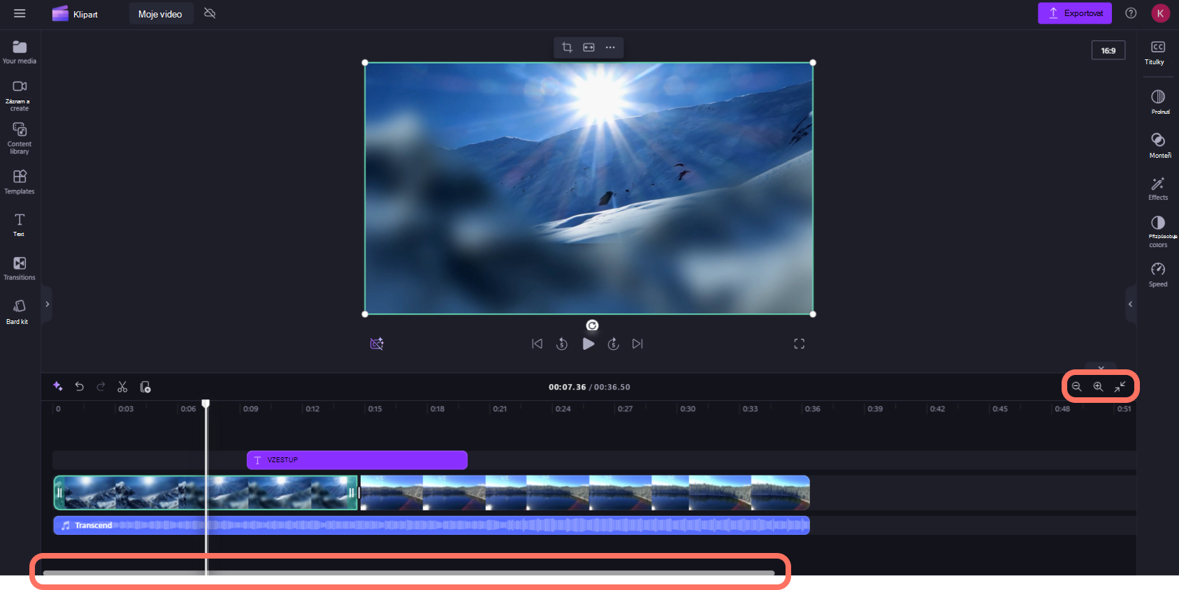 Snímek obrazovky znázorňuje, jak přiblížit a oddálit časovou osu v osobní verzi Clipchamp.