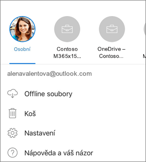 Snímek obrazovky s přepínáním mezi účty v aplikaci OneDrive v iOSu