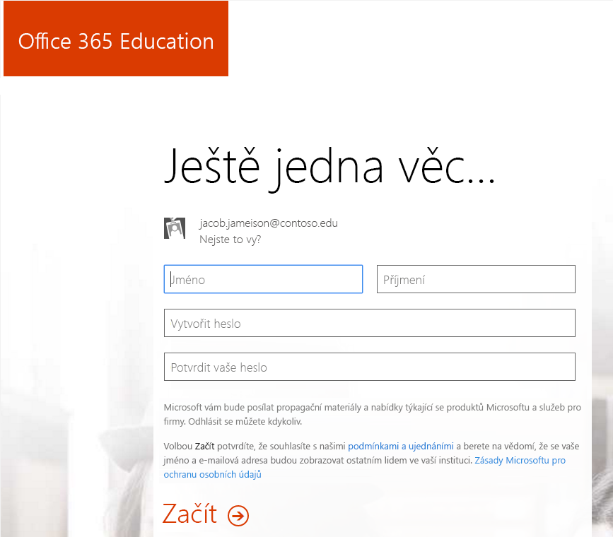 Snímek obrazovky stránky s vytvářením hesel pro registraci Office 365