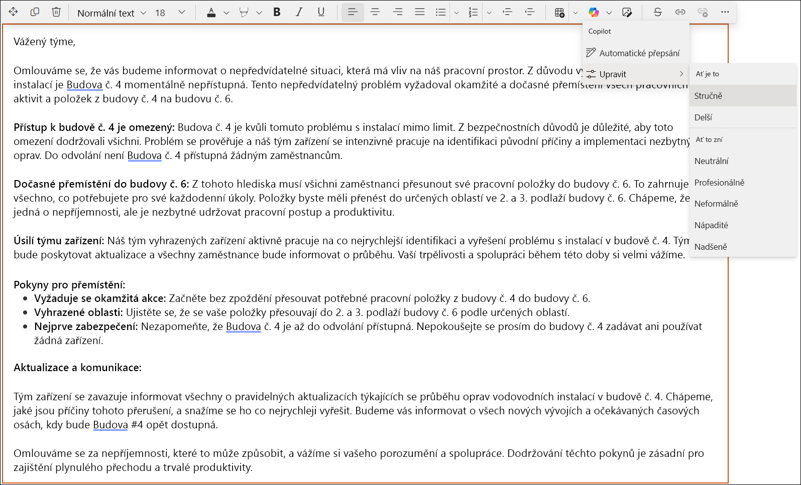 Snímek obrazovky s dlouhým textem v editoru formátovaného textu sharepointu.