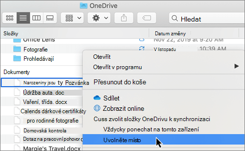 Snímek obrazovky s možnostmi OneDrive Soubory na vyžádání ve Finderu na Macu