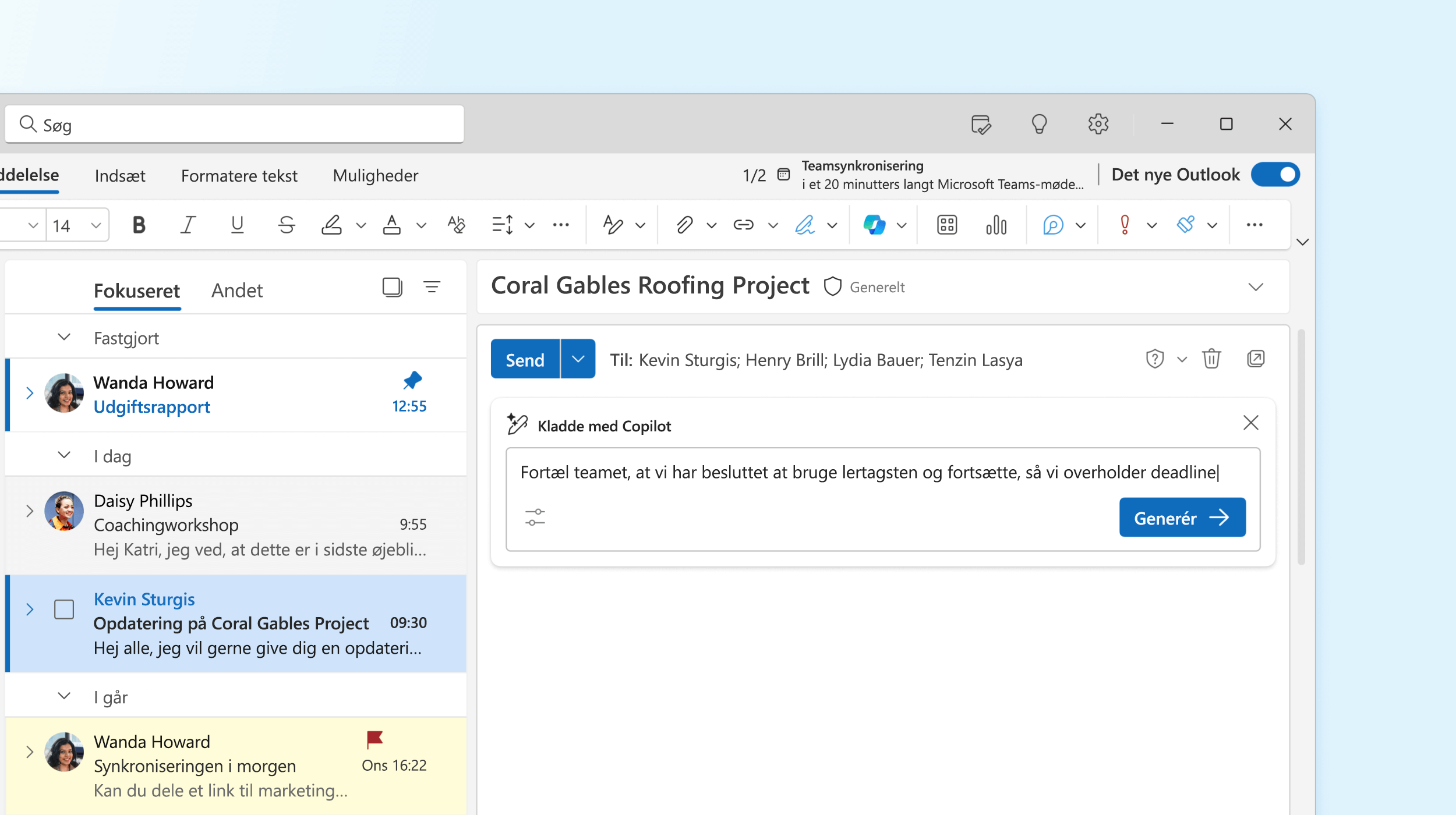 Skærmbilledet viser Copilot i Outlook, der udarbejder en kladde til en mail.