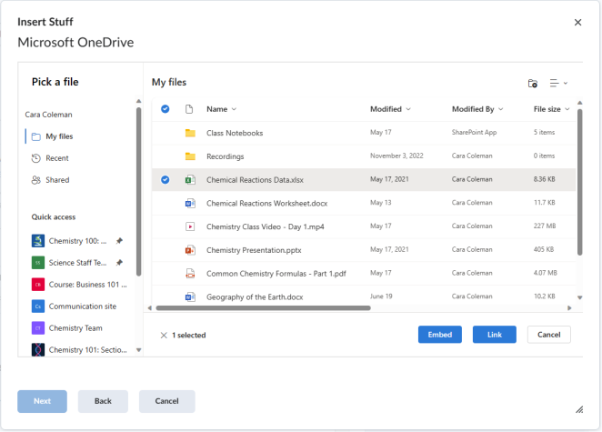 Integrer eller sammenkæd en OneDrive-fil i Brightspace Editor ved hjælp af knappen Indsæt ting.