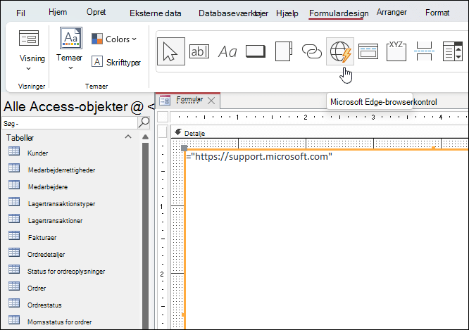 Der klikkes på knappen Kontrolelement for Microsoft Edge-browser på båndfanen Formulardesign i Microsoft Access