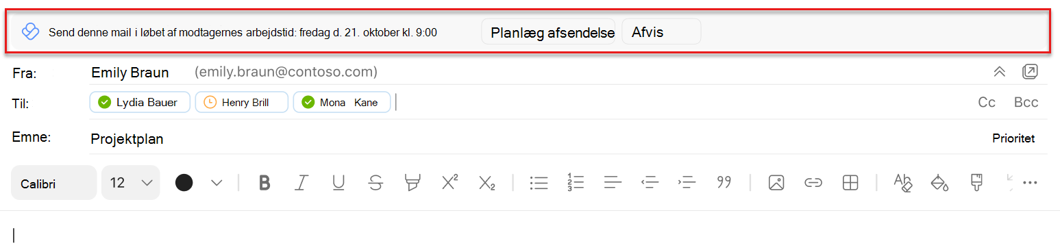 Skærmbillede af en tidsplan for afsendelse af forslag i Outlook Mac fremhævet over linjen Fra