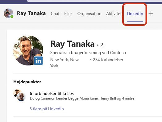 En Teams-chat. Et rødt felt fremhæver fanen LinkedIn, og detaljer om personens profil vises i chatvinduet. 