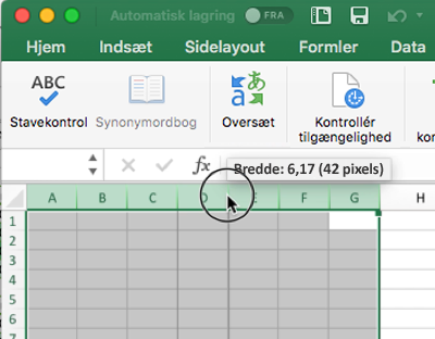 Skærmbillede, der viser, hvordan du kan bruge musen til at ændre kolonnebredderne i Excel