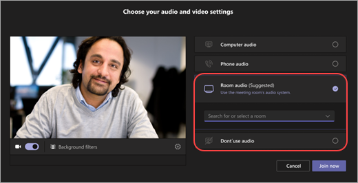 Screenshot: Ändern der Audio- und Videoeinstellungen für Microsoft Teams-Räume