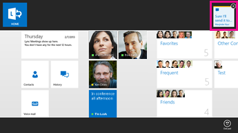 Screenshot of the Lync home screen with the app commands displayed and the new message on the top bar highlighted