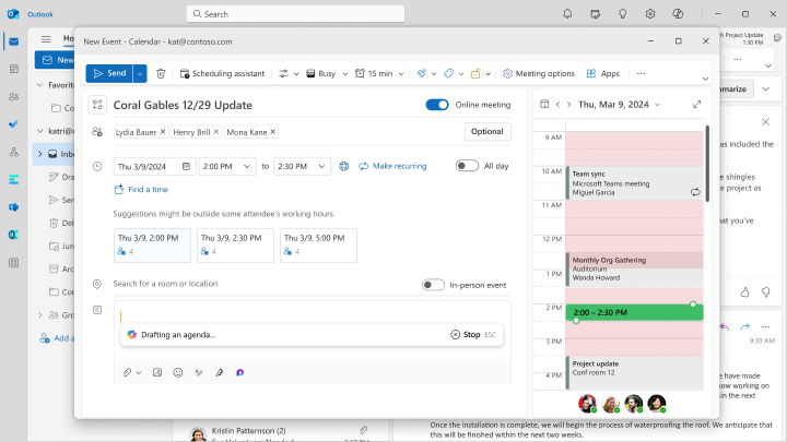 Screenshot of how to schedule meetings with more than 2 attendees using Chat Assisted Scheduling in Outlook.