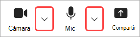 Imagen que resalta las flechas desplegables de cámara y micrófono en los controles de reunión de Teams.