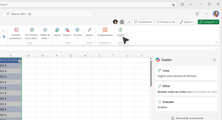 Recorte de pantalla de dónde seleccionar el botón Copilot en la cinta de Excel.