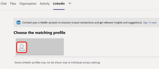 En la pestaña LinkedIn de Teams, un cuadro rojo resalta un perfil de LinkedIn coincidente.