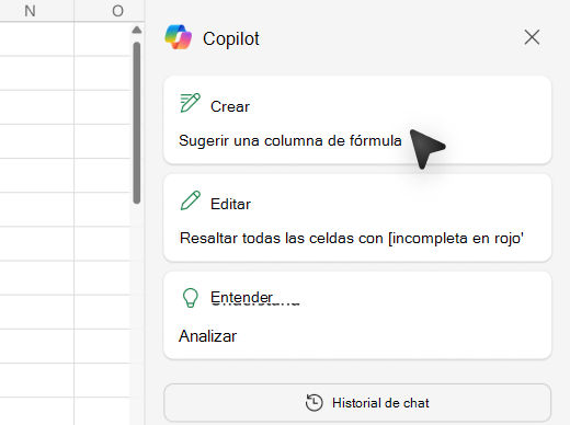 Recorte de pantalla de cómo agregar columnas de fórmulas con Copilot en Excel.