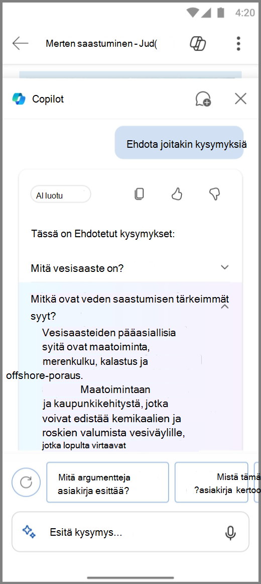 Näyttökuva Copilotista Android-laitteen Wordissa, jossa on ehdotettuja kysymyksiä ja vastauksia