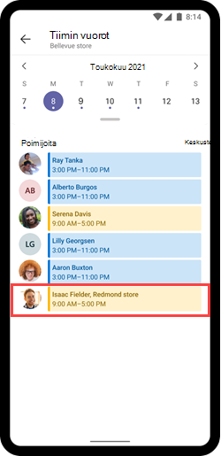 Näyttökuva mobiililaitteen aikataulusta, jossa näkyy työntekijä toisesta sijainnista ulkoisena työntekijänä.