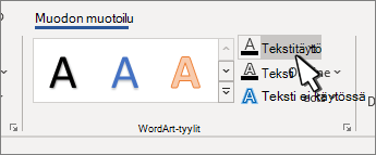 WordArt-tyylit Tekstin täyttö -painike korostettuna