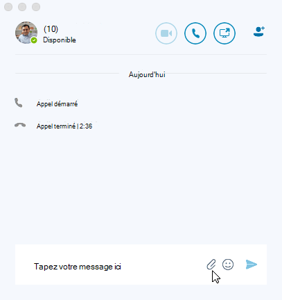 Capture d’écran d’une fenêtre de message instantané avec le curseur pointant sur l’icône Envoyer un fichier.