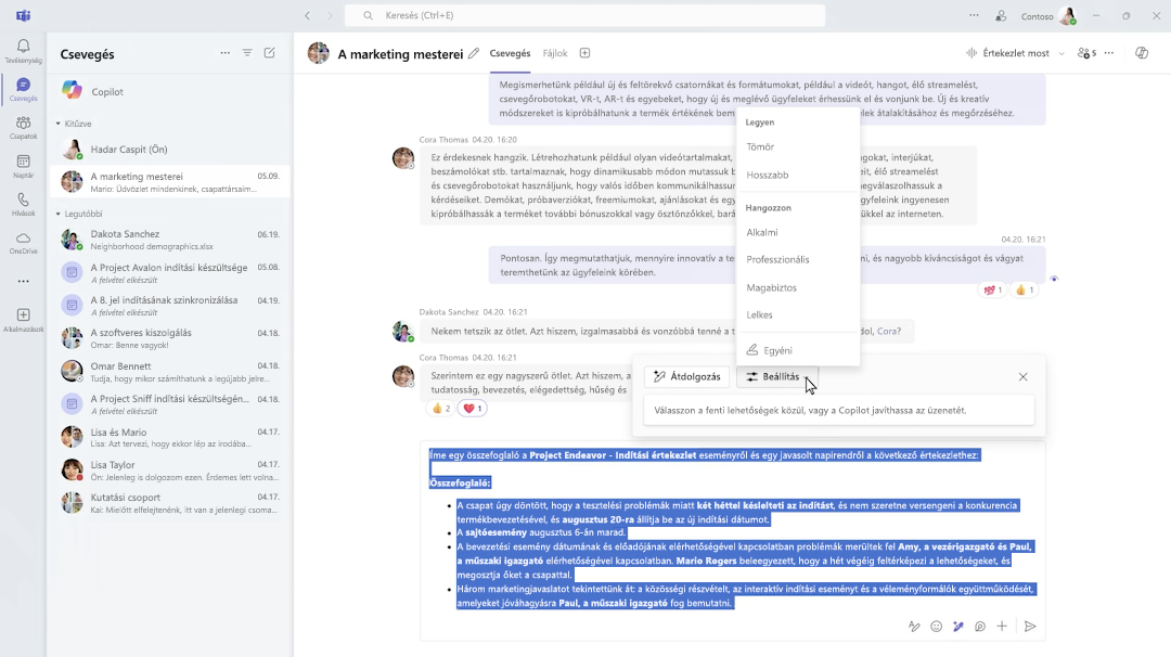 A Copilot összeállítása a Microsoft Teams csevegésben.