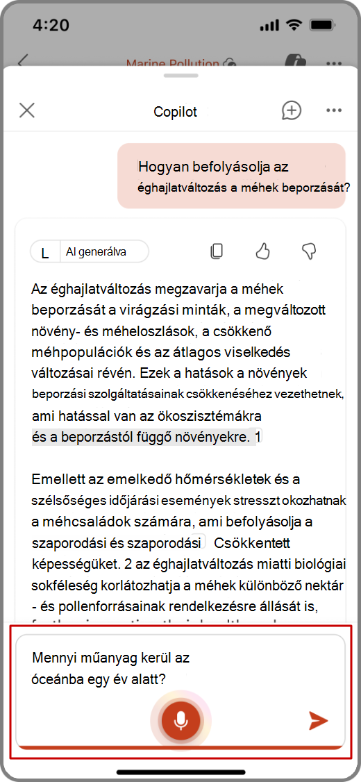 Képernyőkép a PowerPoint Copilotról iOS-eszközön a kiemelt hangbemeneti funkcióval