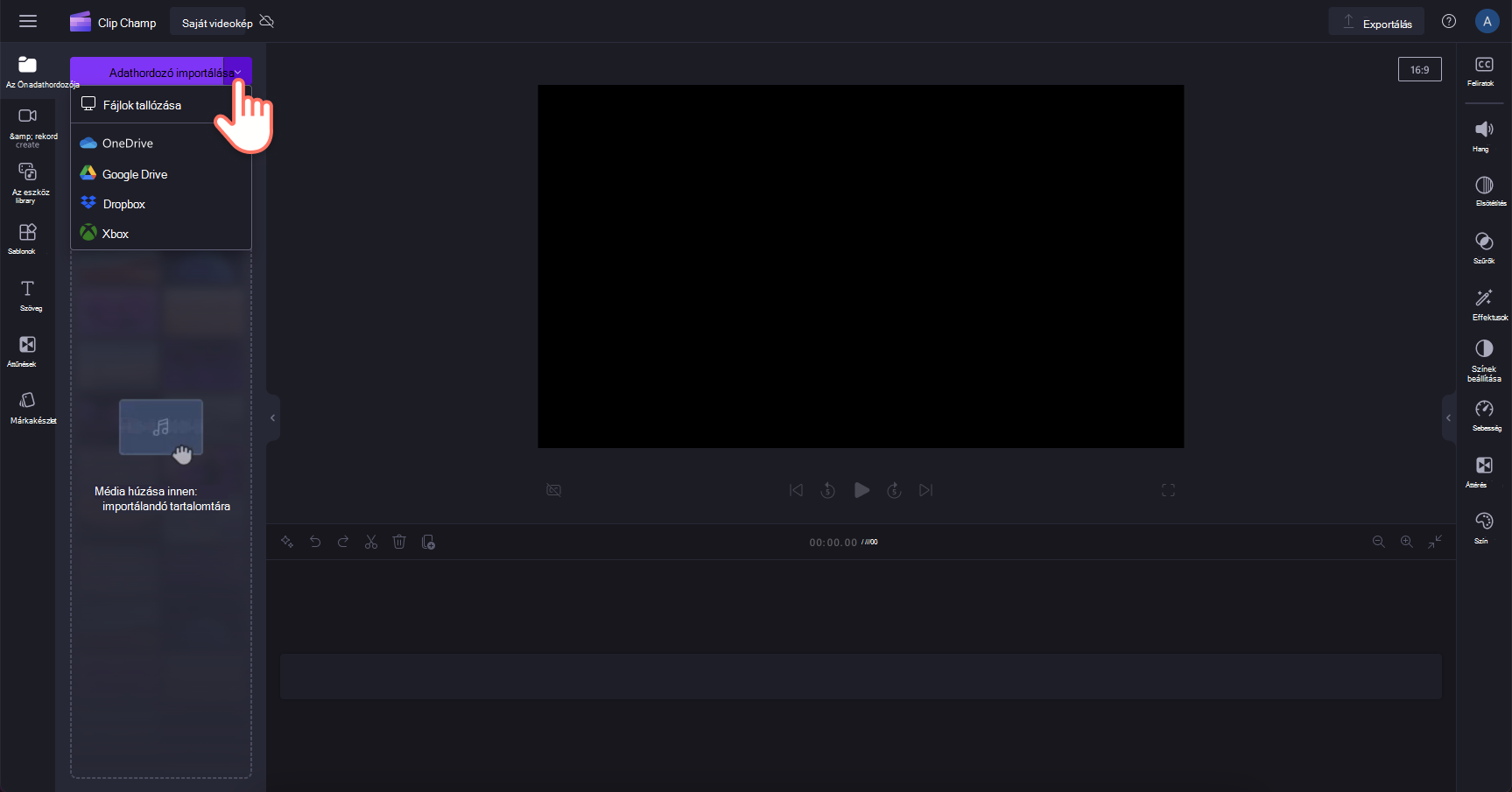 Médiafájlokat importáló felhasználó képe Clipchamp