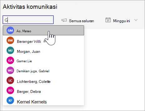 Cuplikan layar memperlihatkan daftar siswa yang muncul setelah mencari huruf G dalam kotak Search Siswa. menu menurun tambahan yang diperlihatkan di sebelah kiri menyertakan saluran dan jangka waktu