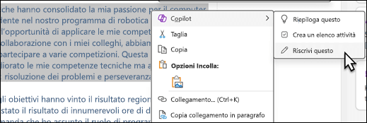 Parte del testo selezionato in OneNote. Viene visualizzato il menu contestuale, con "Copilot" selezionato e "Riscrivi" selezionato nel sottomenu.