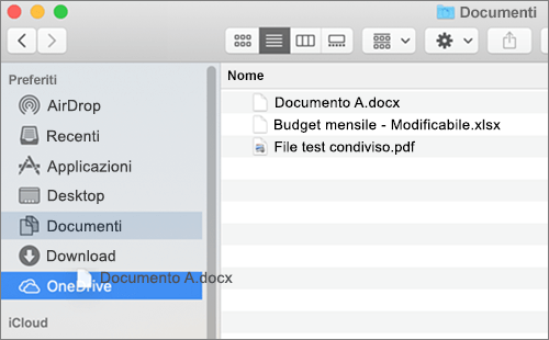 Finestra di Finder per Mac che mostra il trascinamento della selezione per spostare i file