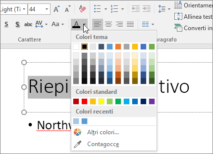 Usare le opzioni Colore carattere per modificare il colore del testo