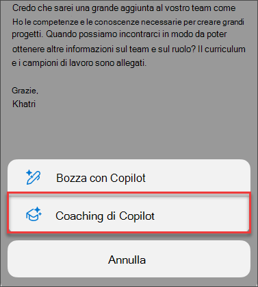 Opzione di menu per Coaching di Copilot in Outlook per dispositivi mobili