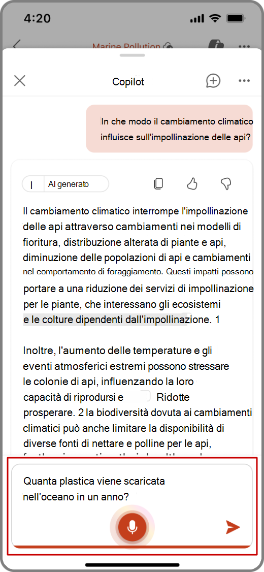 Screenshot di Copilot in PowerPoint in un dispositivo iOS con la funzionalità di input vocale evidenziata