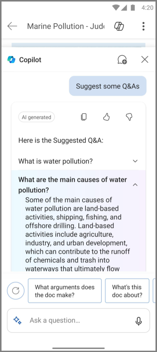 Ekrano kopija, kuriame yra „Copilot“ programoje „Word“ „Android“ įrenginyje su siūlomų atsakymu apie „Siūlomi klausimai ir atsakymai“