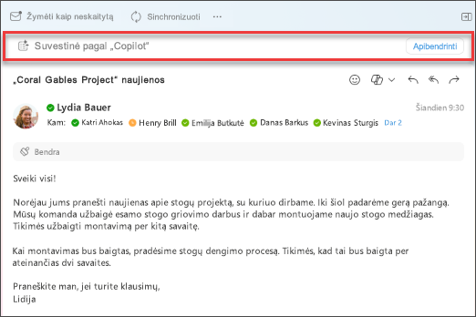 Pasirinkite „Copilot“ apibendrinimas, kad sukurtumėte el. pašto gijos suvestinę.