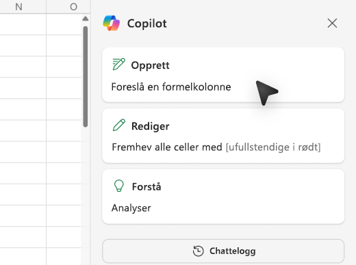 Skjermbilde av hvordan du legger til formelkolonner ved hjelp av Copilot i Excel.