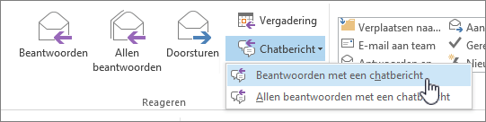 Antwoordgroep met de vervolgkeuzelijst Chatberichten geopend en Beantwoorden met chatberichten gemarkeerd