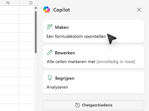 Schermopname van het toevoegen van formulekolommen met Copilot in Excel.