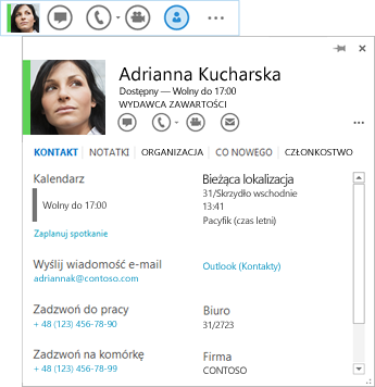 Zrzut ekranu przedstawiający listę kontaktów z zaznaczoną ikoną wizytówki i wyświetloną odpowiednią wizytówką.