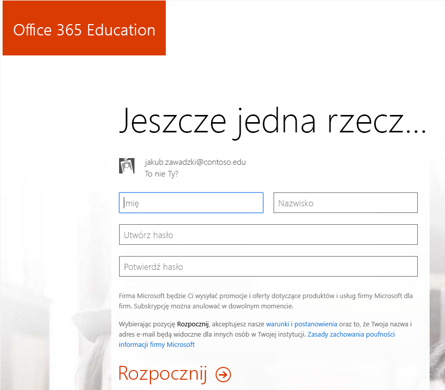 Zrzut ekranu przedstawiający stronę tworzenia haseł dla Office 365 procesu tworzenia konta.
