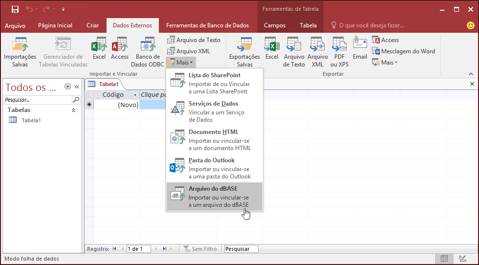 Captura de tela do Access com a opção Arquivo dBASE selecionada na guia Faixa de Opções de Dados Exernal