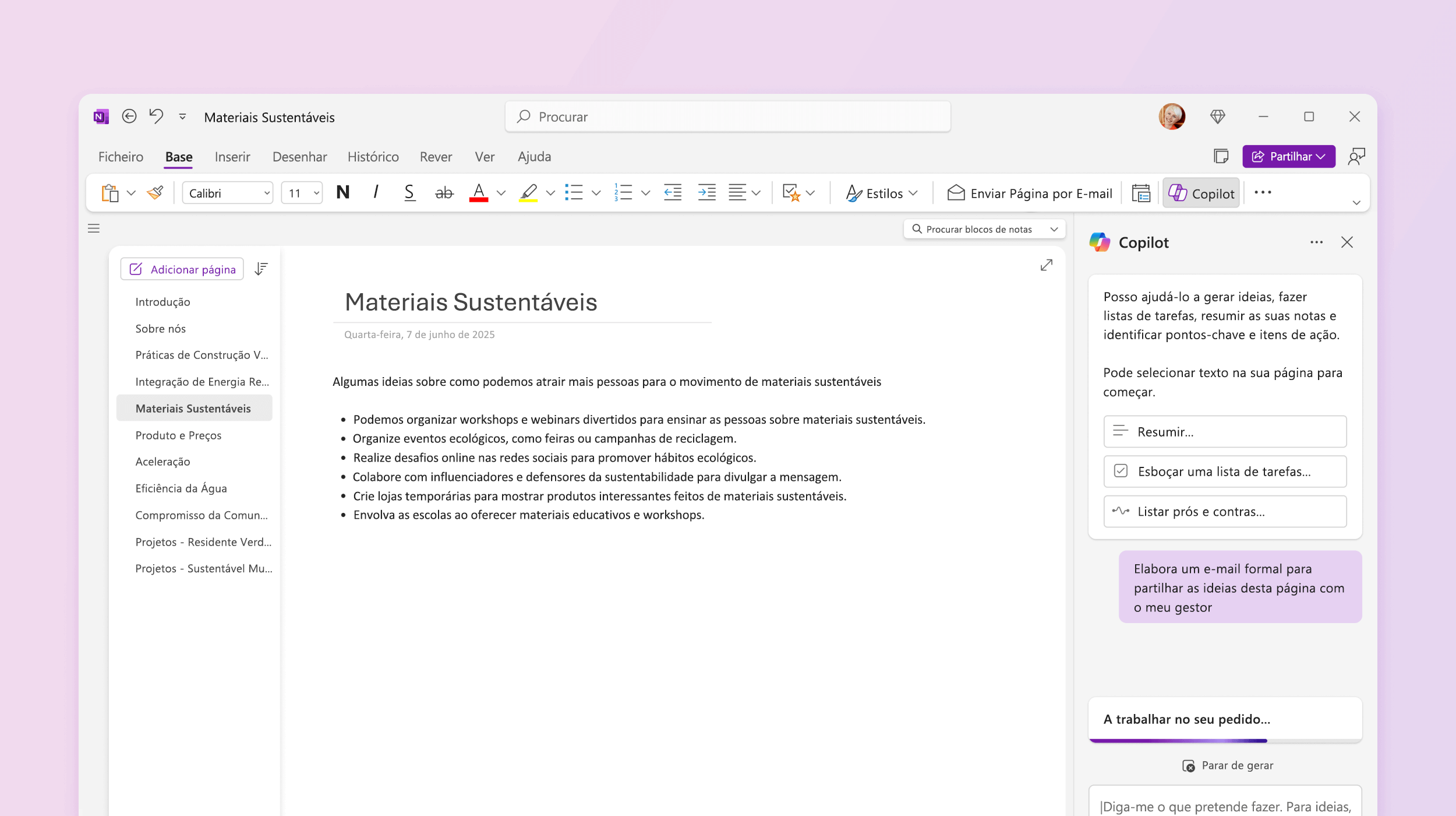 Captura de ecrã a mostrar o Copilot no OneNote a redigir um plano.