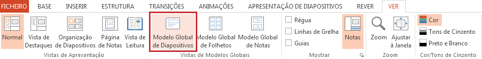 A opção Modelo Global de Diapositivos encontra-se no separador Ver.