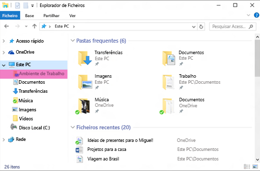 Uma janela do Explorador de Ficheiros do Windows com 'Desktop'' em destaque no painel esquerdo