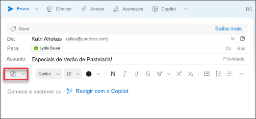 Opção de menu "Redigir com o Copilot" no Outlook para Mac.