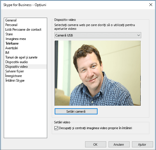 Captură de ecran a paginii Dispozitive video din caseta de dialog Opțiuni Skype for Business.